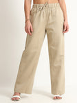 A casual straigt trouser