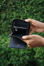 THE CHOTA FLIP ZIP WALLET